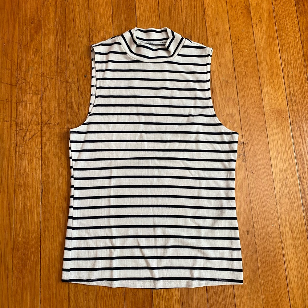 Abercrombie & Fitch Black and White Striped Mock Neck Top